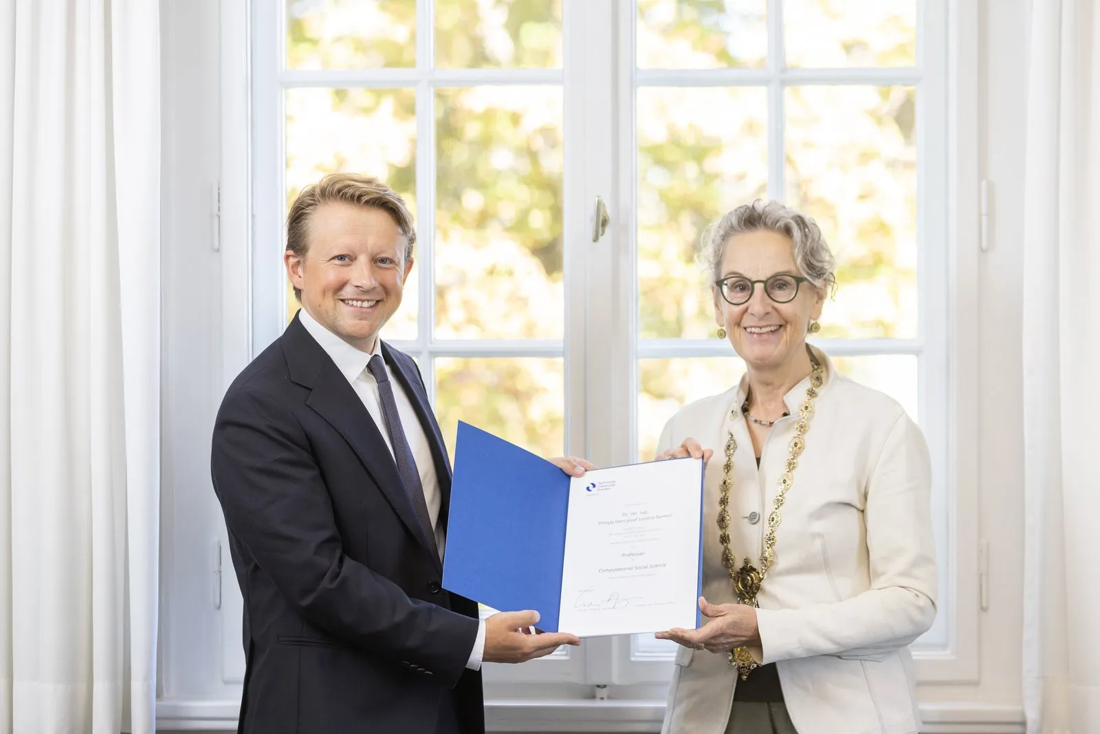 Featured image of Philipp Lorenz-Spreen appointed Professor of Computational Social Science at TUD